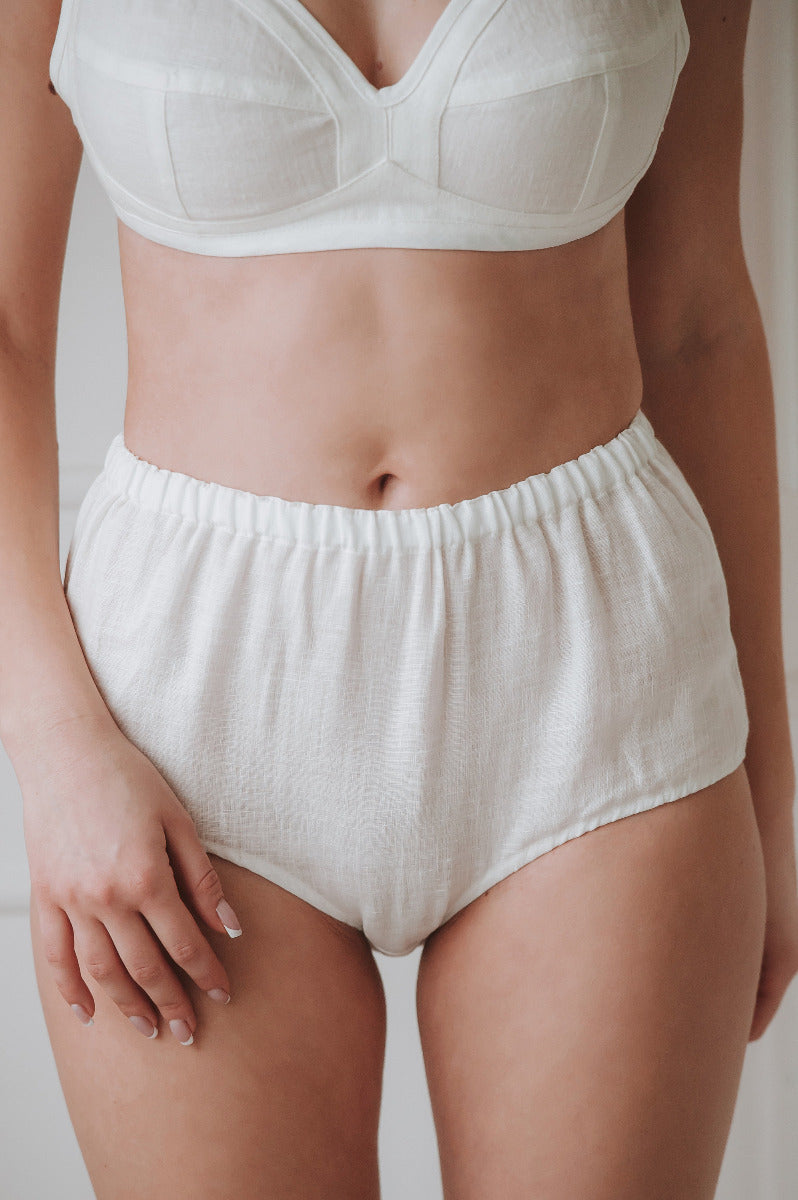 Linen Classic Brief EMMA