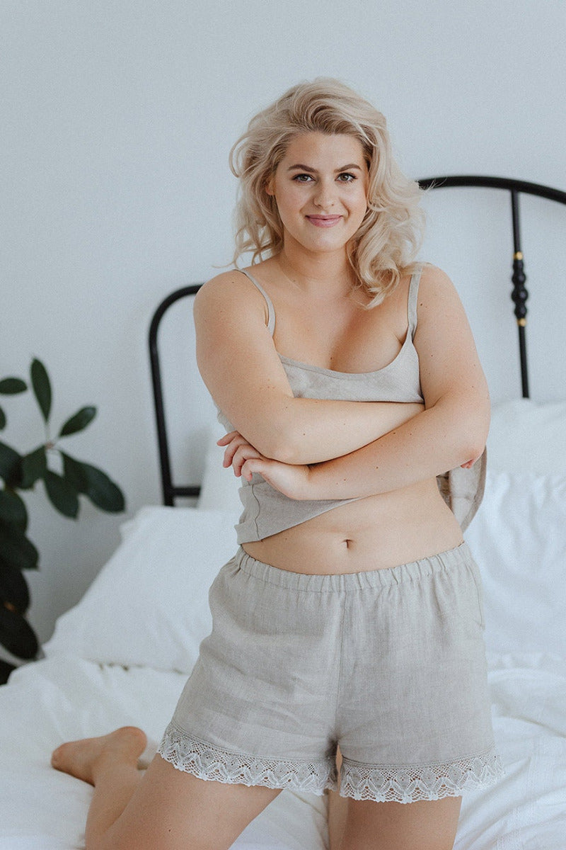 Linen Shorts TUCANA